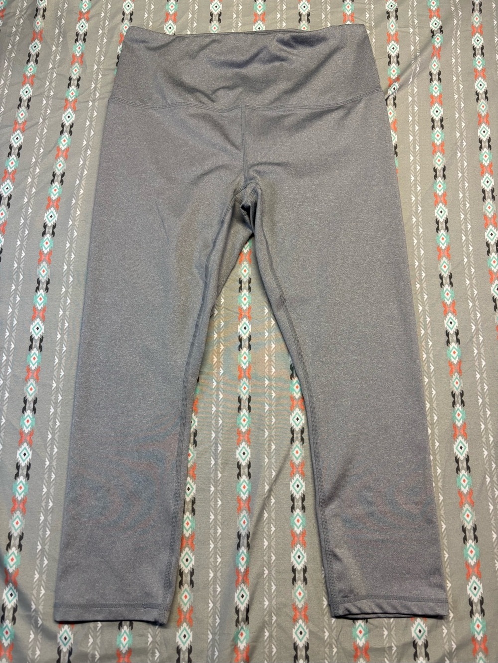 ⚛️Silver Reebok High-Waist Active Leggings